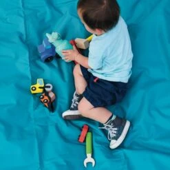 Klean Kanteen Kids Sippy Cup 335ml - Beach Bum -Outweli Camping Shop 2019 K12CSIPPY BB BoyWithToys sippy bottle lifestyle c6e55fe8 df0a 4d84 913e 1ea4c2529bea