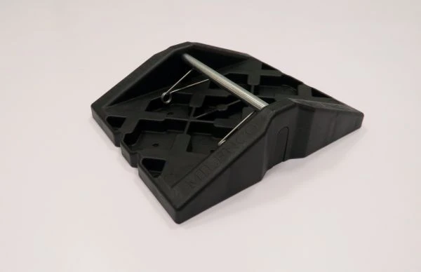 Milenco Stacka Corner Feet X 4 3 Milenco Stacka Corner Feet X 4