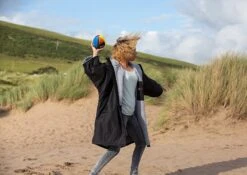 Dryrobe Advance Kids Short Sleeve BLACK BLUE 9 Dryrobe Advance Kids Short Sleeve BLACK BLUE -Outweli Camping Shop KIDS BEACH DRYROBE 176 09e98dbf 1e9d 4f2b 99f2 f026a29d85f7 2024x2024 2