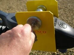 Milenco Super Heavy Duty Winterhoff WS3000 Hitchlock -Outweli Camping Shop w5